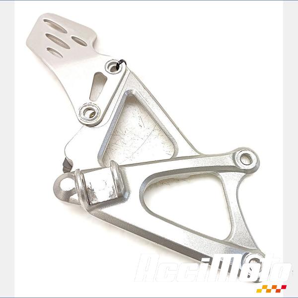 Pièce Moto Platine repose-pied avant (droit) YAMAHA R1 YZF1000