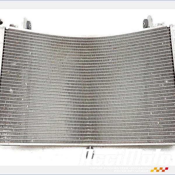 Part Motor bike Radiateur de refroidissement YAMAHA R1 YZF1000