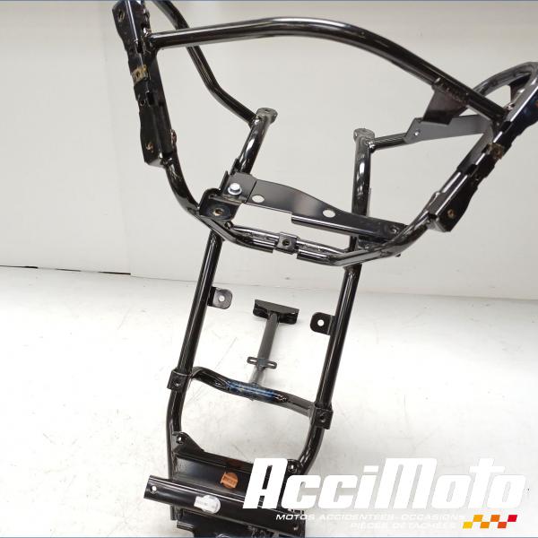 Pièce Moto Araignée (support tête de fourche) PIAGGIO MP3 300 HPE