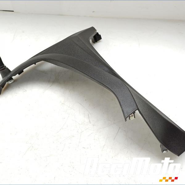 Pièce Moto Demi tête de fourche (gauche) PIAGGIO MP3 300 HPE