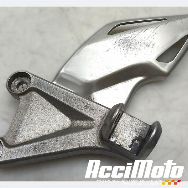 Pièce Moto Platine repose-pied avant (gauche) HONDA CBR1000RR
