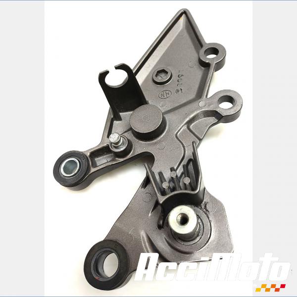 Pièce Moto Platine repose-pied avant (droit) KAWASAKI Z 125