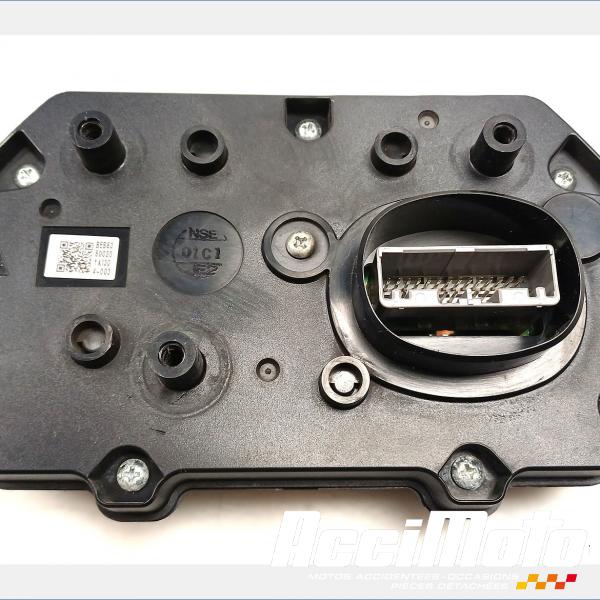 Pièce Moto Compteur (tableau de bord) YAMAHA R7 YZF