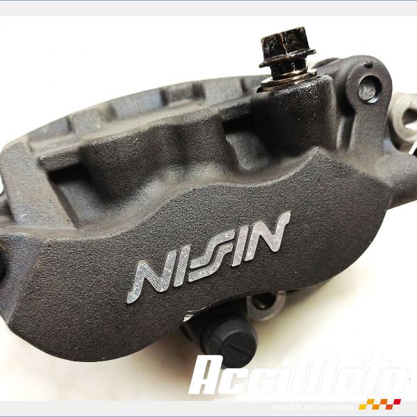 Pièce Moto étrier de frein avant (droit) HONDA VFR800 VTEC