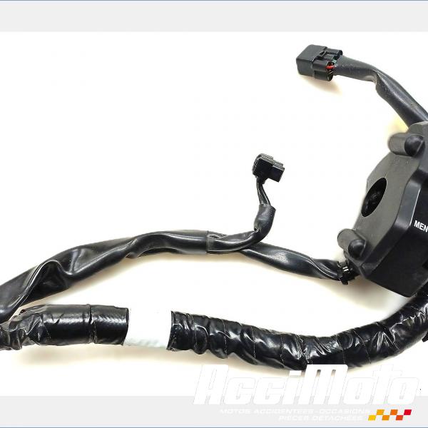 Pièce Moto Commodo (droit) YAMAHA MT-07