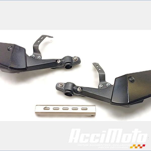 Pièce Moto Pare mains YAMAHA TRACER 700