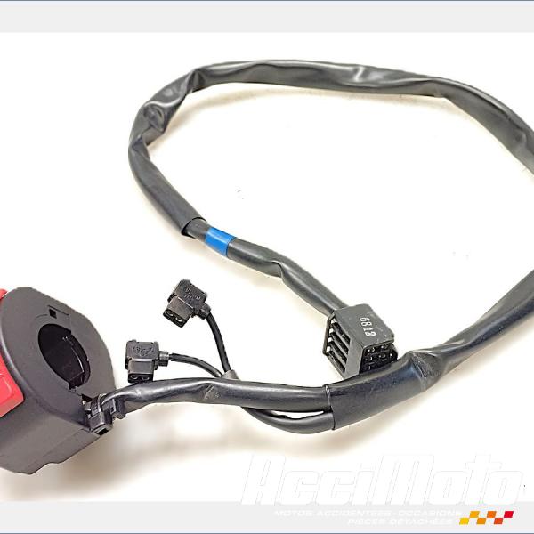 Pièce Moto Commodo (droit) YAMAHA TRACER 700