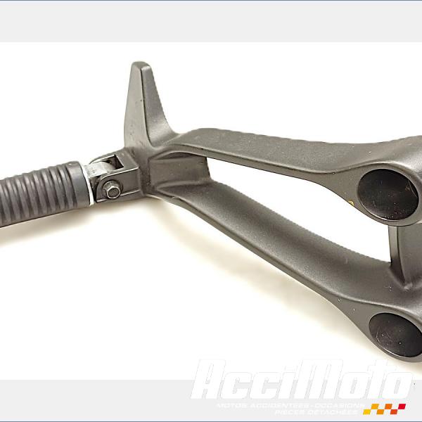 Pièce Moto Platine repose-pied arrière (droit) YAMAHA TRACER 700