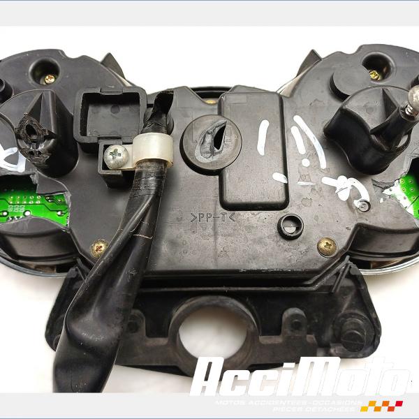 Pièce Moto Compteur (tableau de bord) SUZUKI BANDIT GSF600N