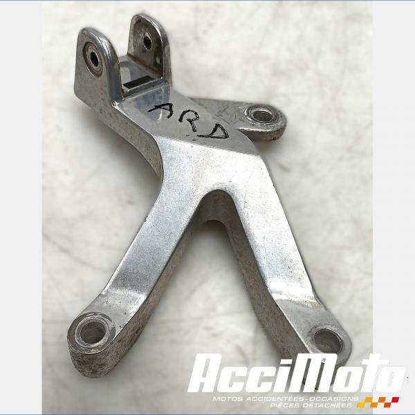 Pièce Moto Platine repose-pied arrière (droit) YAMAHA YZF 600R THUNDERCAT 