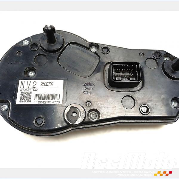 Pièce Moto Compteur (tableau de bord) TRIUMPH SPEED TRIPLE 1050 R