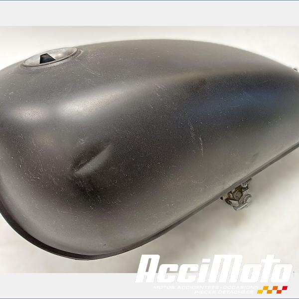 Pièce Moto Réservoir d'essence  SUZUKI GN 125