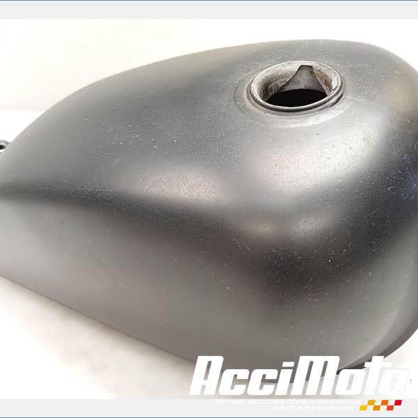 Pièce Moto Réservoir d'essence  SUZUKI GN 125