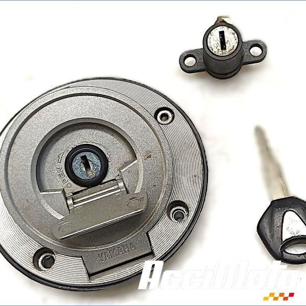 Pièce Moto Bouchon de réservoir YAMAHA FZ6 S FAZER