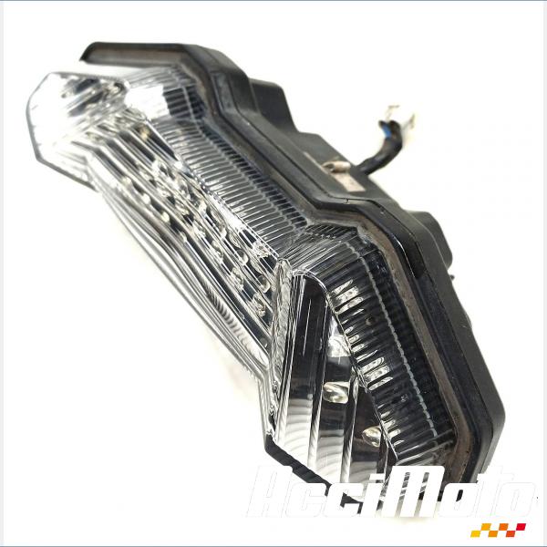 Pièce Moto Feu arrière YAMAHA MT-09