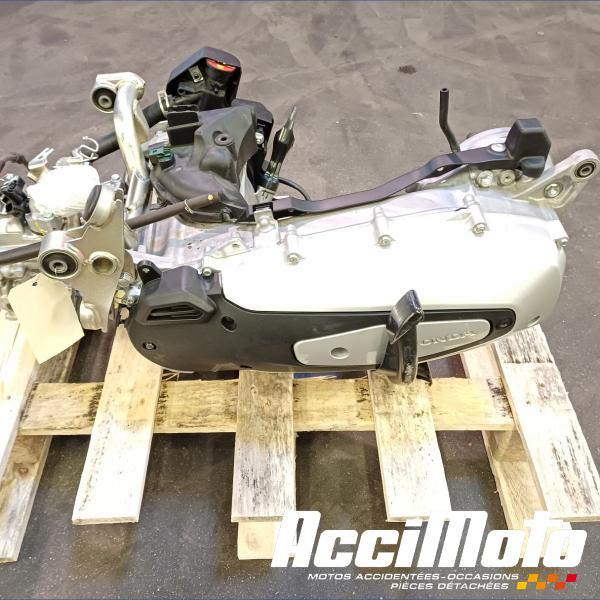 Pièce Moto Moteur HONDA SH125