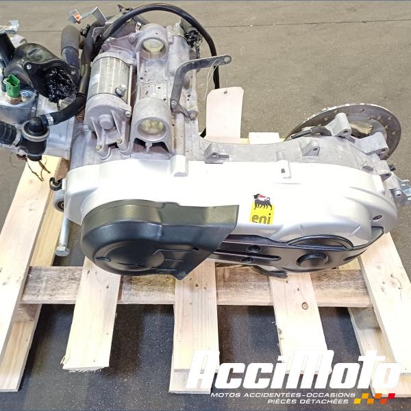 Pièce Moto Moteur PIAGGIO MP3 500