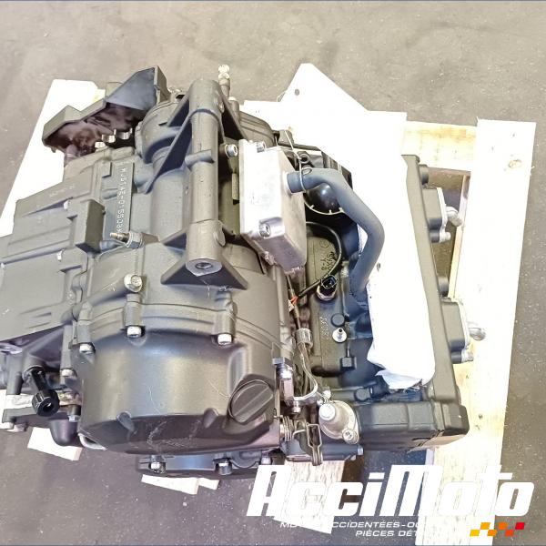 Pièce Moto Moteur YAMAHA FZ6 S FAZER