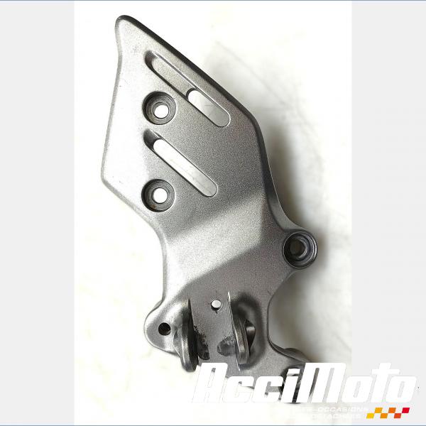 Pièce Moto Platine repose-pied avant (droit) YAMAHA MT-09 TRACER GT