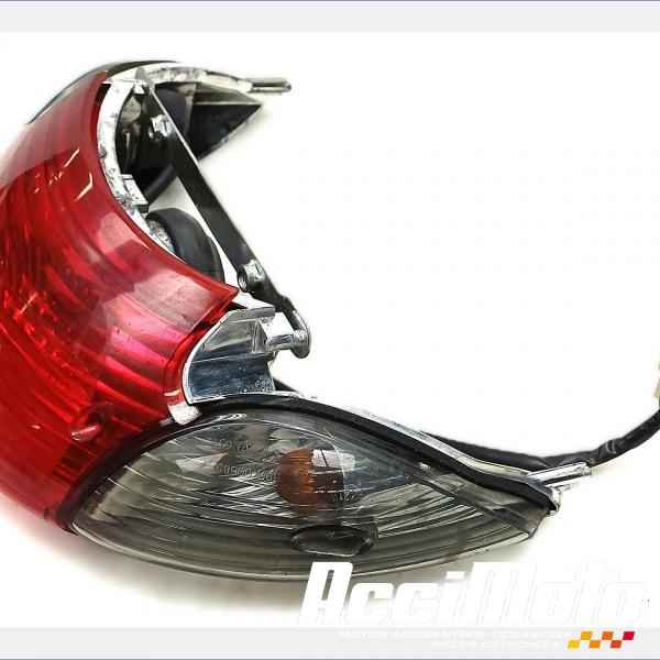 Pièce Moto Feu arrière HONDA CBF600S