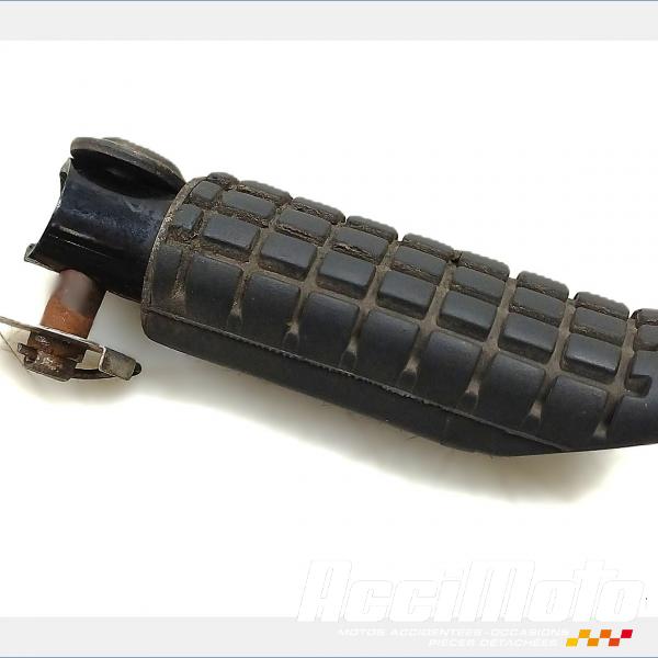 Pièce Moto Repose-pied arrière (droit) HONDA CBF600S
