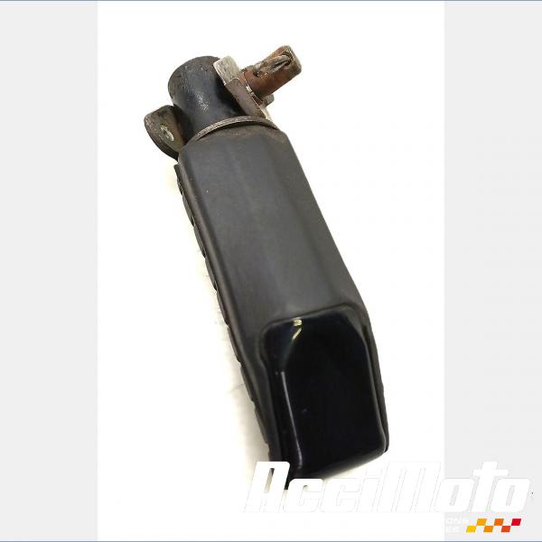 Pièce Moto Repose-pied arrière (droit) HONDA CBF600S