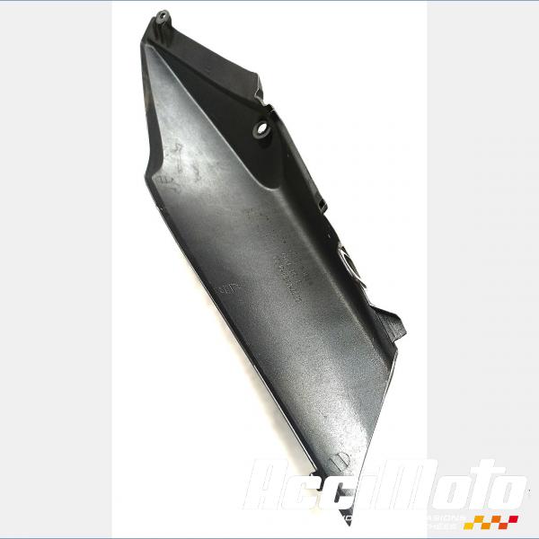 Pièce Moto Coque arrière (droite) HONDA CBF600S