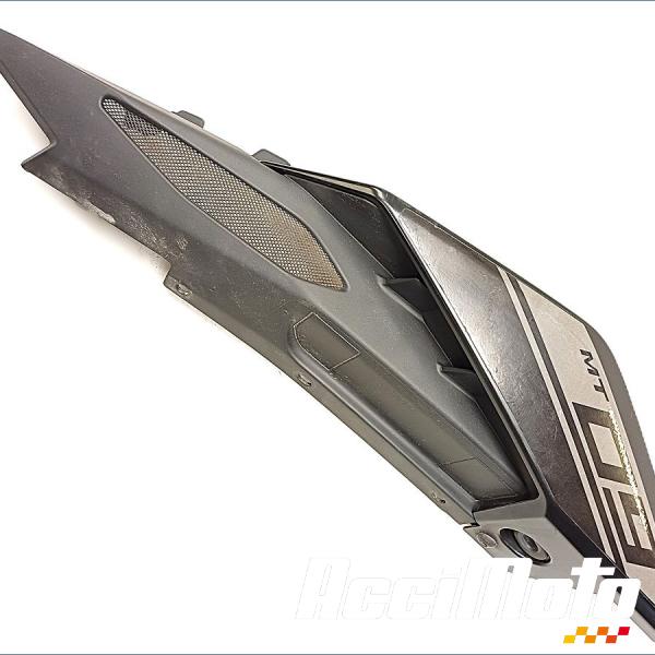 Pièce Moto Coque arrière (droite) YAMAHA MT-09
