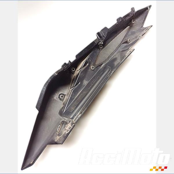 Pièce Moto Coque arrière (droite) YAMAHA MT-09