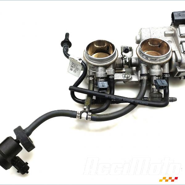 Pièce Moto Rampe d'injection (moteur) APRILIA RS 660