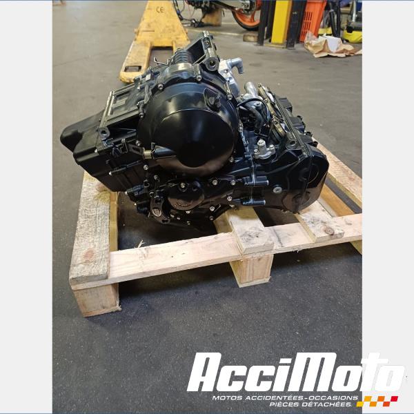 Pièce Moto Moteur TRIUMPH STREET TRIPLE 675