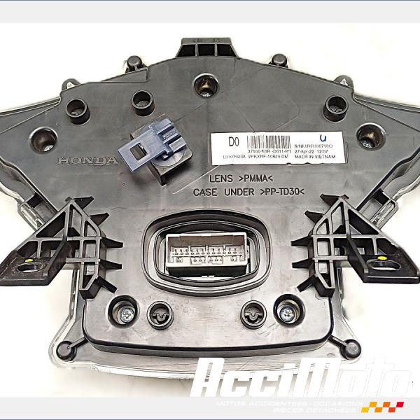 Pièce Moto Compteur (tableau de bord) HONDA SH125