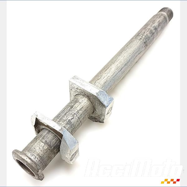 Pièce Moto Axe de roue arrière SUZUKI GSXR 1000