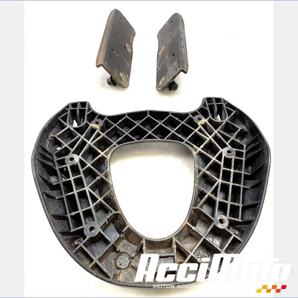 Pièce Moto SUPPORT FIXATION TOP CASE HONDA VFR1200X CROSSTOURER