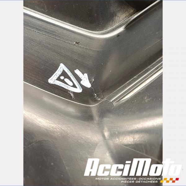 Pièce Moto Cache sous réservoir (droit) HONDA VFR1200X CROSSTOURER