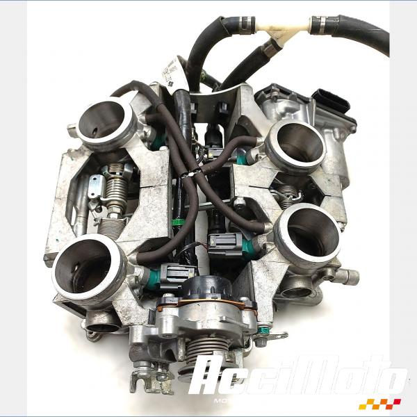 Pièce Moto Rampe d'injection (moteur) HONDA VFR1200X CROSSTOURER