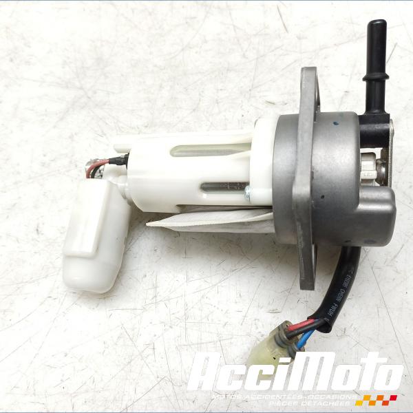 Pièce Moto Pompe à essence KAWASAKI ER6 N