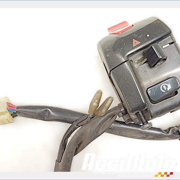 Pièce Moto Commodo (droit) YAMAHA TMAX XP500
