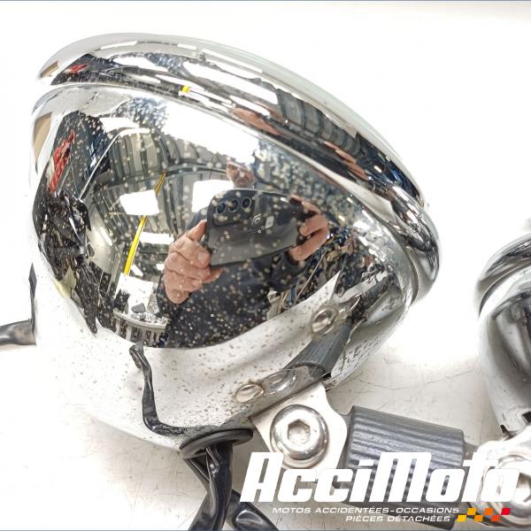 Pièce Moto Phare (optique avant) TRIUMPH STREET TRIPLE 675
