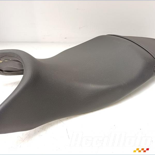 Pièce Moto Selle (origine) TRIUMPH STREET TRIPLE 675
