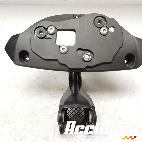 Pièce Moto Araignée (support tête de fourche) TRIUMPH STREET TRIPLE 675