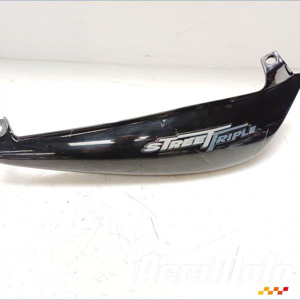 Pièce Moto Coque arrière (droite) TRIUMPH STREET TRIPLE 675