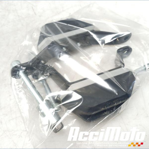 Pièce Moto Pare-carter TRIUMPH STREET TRIPLE 675