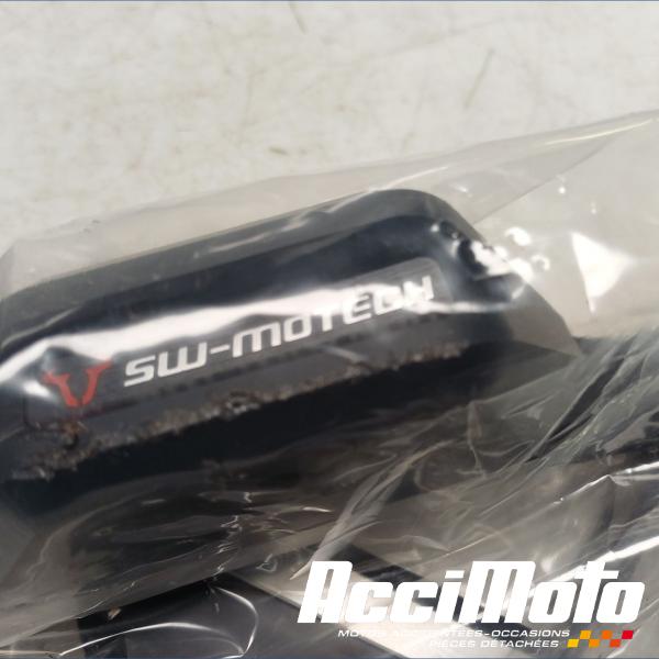 Pièce Moto Pare-carter TRIUMPH STREET TRIPLE 675