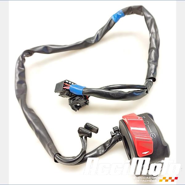 Pièce Moto Commodo (droit) YAMAHA MT-09