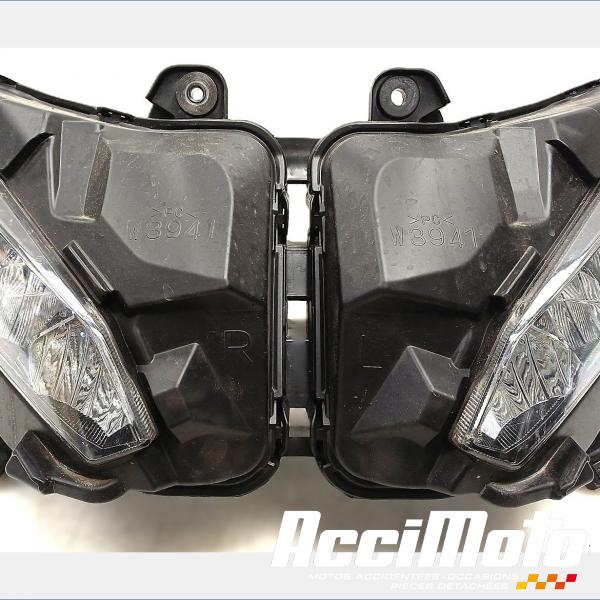 Pièce Moto Phare (optique avant) HONDA XADV 750