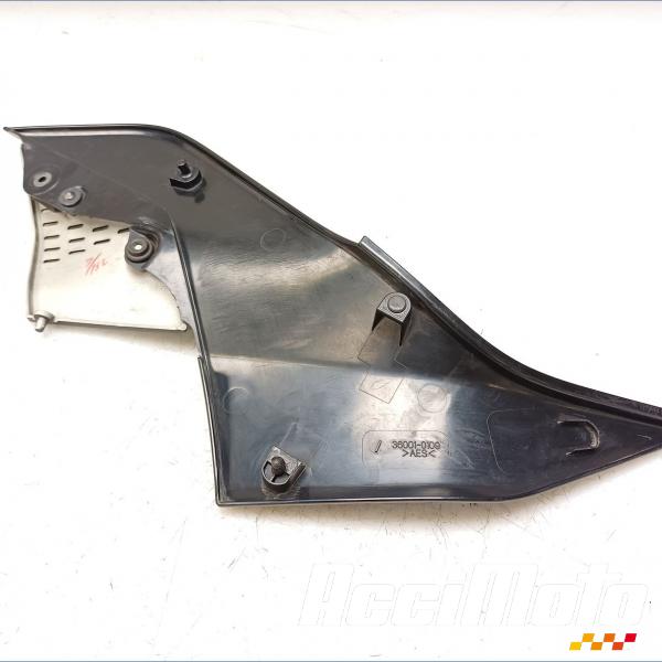 Pièce Moto Cache sous selle (droit) KAWASAKI Z 750