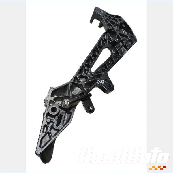 Pièce Moto Platine repose-pied avant (droit) ZONTES SCRAMBLER 125