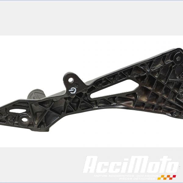 Pièce Moto Platine repose-pied avant (gauche) ZONTES SCRAMBLER 125