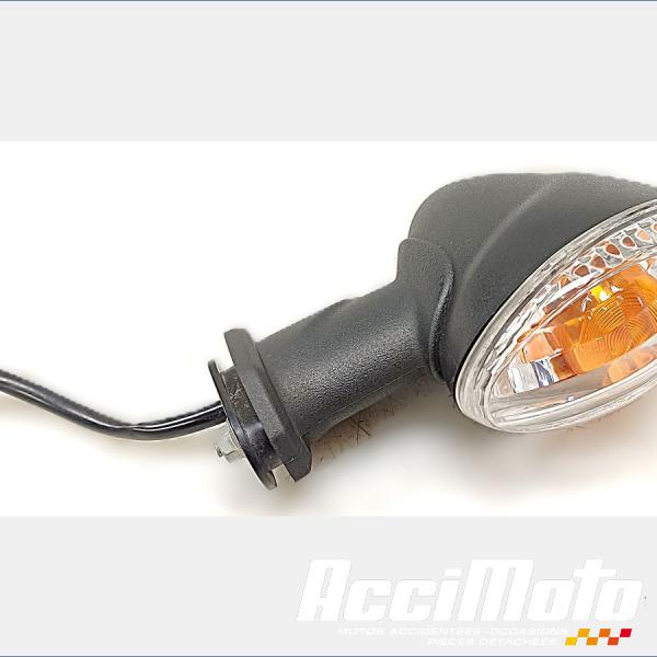 Pièce Moto Clignotant avant (gauche) SUZUKI BANDIT GSF650N
